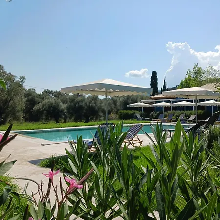 Rock Aparthotel Lefkáda